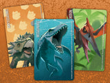 Horrible Guild Similo Jurassic World angleška izdaja – Domiselna igra sodelovanja z dinozavri s kartami – Družinska igra s kartami za 7+, 10 minut, 2+ igralcev, vključuje slovenska pravila